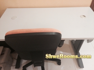 Computer table for sale @50 sgd (Self-collection)