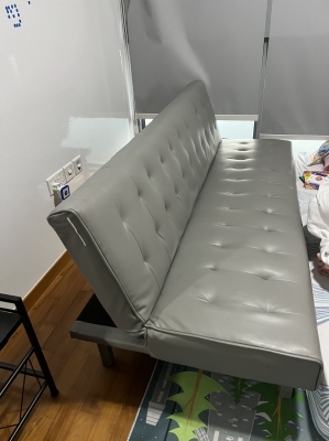 Used sofa bed 