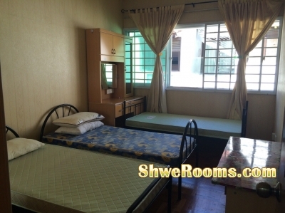 Rooms for Rent (Short term)Masterbedroom