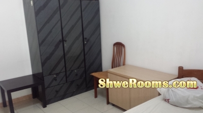 Short Term/ Long Term for one common room near Khatib MRT