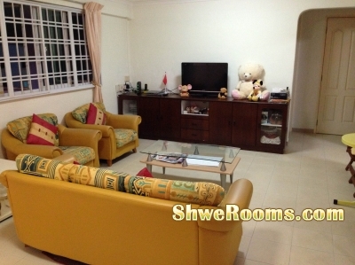 One Lady Roomate & One Common Room @ Near Yishun MRT (2 Person Per Room)