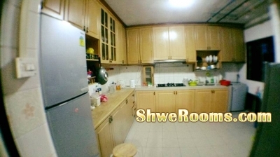  âœ” âœ” Common Room with Aircon for Two Females/Males or Couple or One Lady Roomate near Pioneer & Boonlay Mrt / Nanyang Technological Universityâœ” âœ”  