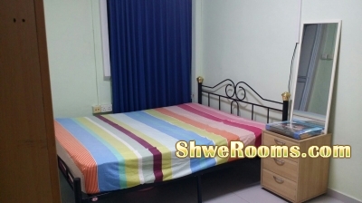 share common room for lady @ Jurong East