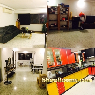 Master room for rent at Clementi Avenue 2