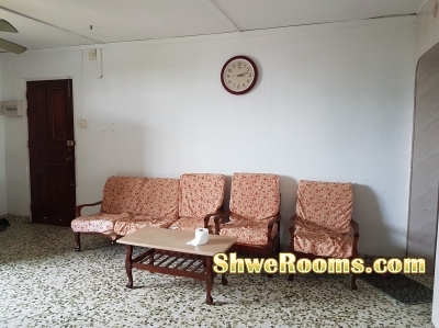 One Common room available for couple