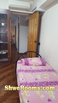 Room For Rent at Jurong West St65