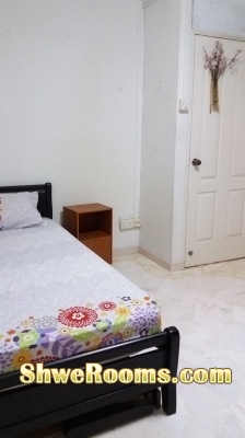 ***To Rent a Common Room with Aircon at Yishun***