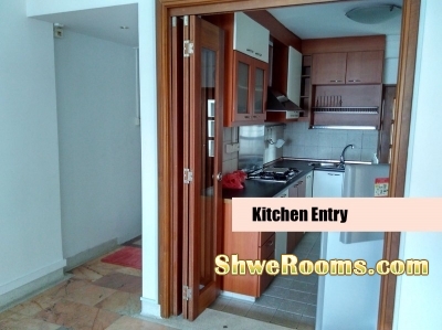 Common Room At Toa Payoh  For couple/or 1 lady(short/Long term)