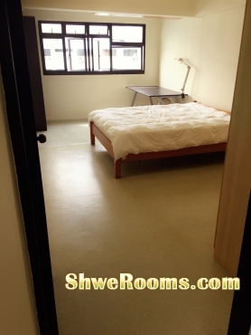 One Male Available For Spacious Bedroom ( Common Room + Utility Room )at Eunos 