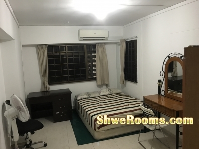 ***Long Term / Short Term  Big Common Room $ 800 for two persons including PUB near the Sembawang MRT 