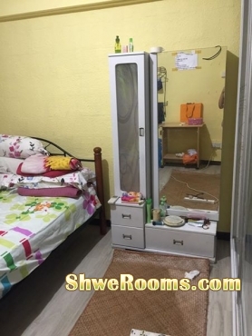2 ladies or couple for 1 master room/commonroom @Clementi