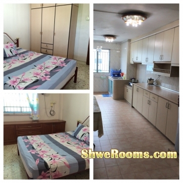 Nearest BEDOK MRT/BUS Interchange Looking For Couple or Two MALE Roommates Common Room With Air-con (Short Term)