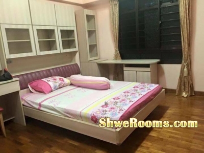***$400/month, IMMEDIATE available Master and common Room @Pioneer MRT