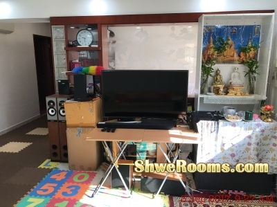 24HR AIRCON AND SPACIOUS COMMON ROOM IN SEMBAWANG (VISITOR ALSO AVAILABLE)