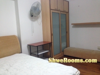 Common Room at Kaki Bukit Mrt/Eunos Link Long/Short Term