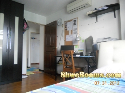 Looking for One lady roommate near Boon Lay MRT