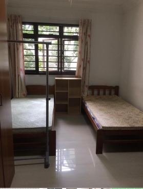 Common bedroom to rent near Tiong Bahru MRT