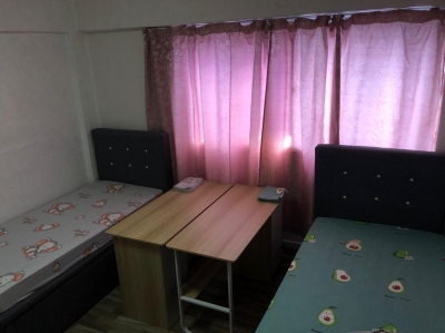 Common room for 1 lady roomate to share near Potong Pasir Mrt