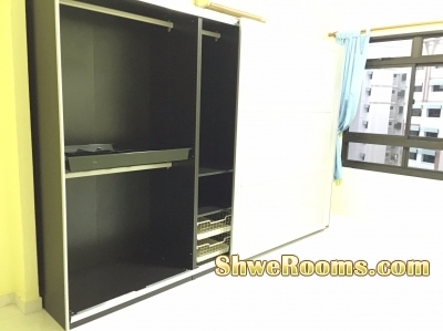 Want to Sell Wardrobe (Very Good condition)