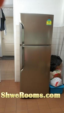 <___  Moving out Furniture with (Very) Cheap Price  ____>