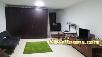 <___ Quality& Newly 10 Door Wardrobe for Sale  ____>