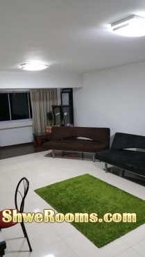 <___  Moving out Furniture with (Very) Cheap Price  ____>