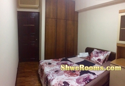 <____  Moving out Furniture for Sale    _____>