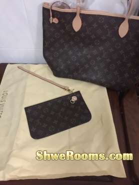 Louis Vouitton Bag for sale