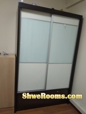 Selling good second furnitures 