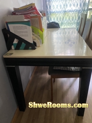 Marble dining table to sell