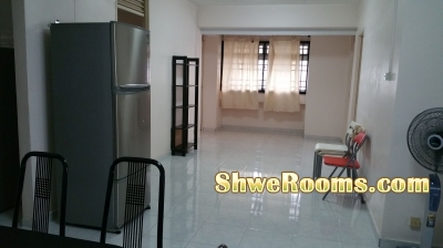 Big and Clean Common room for rent (Long term / short term), 6 min to Yew Tee MRT