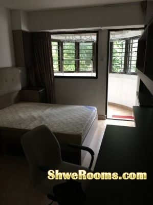 Master bed room at near lavendra mrt