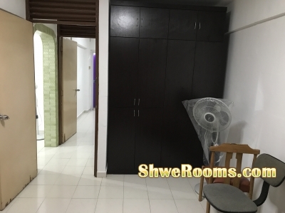 COMMON ROOM FOR RENT FROM 1st MAY