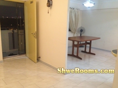 Looking for two ladies share master bed room