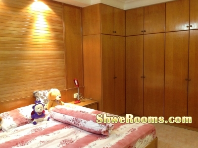Master Room Available at Bukit Batok 