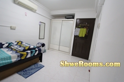 Looking for female roommate in common room