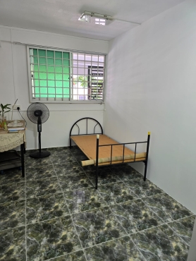 Common room with WIFI at Yishun for 700   PUB