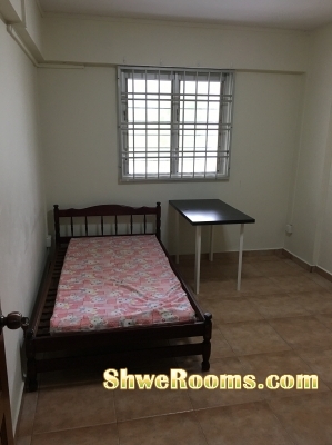 Short term / Long term for common room very near by Clementi mrt