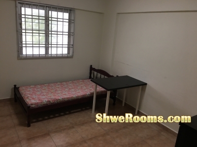 Short term / Long term for common room very near by Clementi mrt