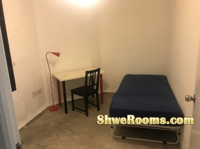 Master room/Common Room for rent near Red Hill MRT