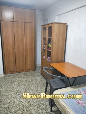 2 ladies roommate for Common Room