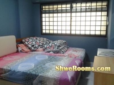 Spacious Aircon Room For Rent