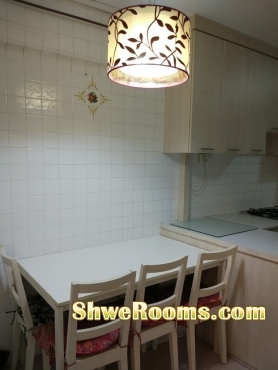 ONE Lady to share Common Room at Bishan