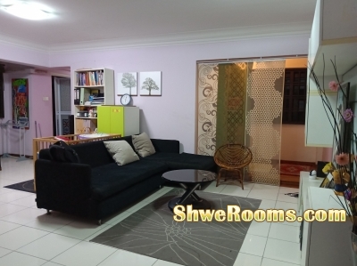 425 SGD-One Lady to share in BIG master-room (beside Admiralty MRT)