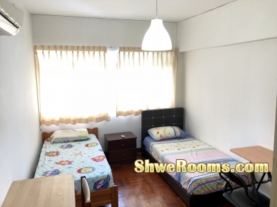 Common Room with AC for couple or Males @ Near Bukit Batok MRT