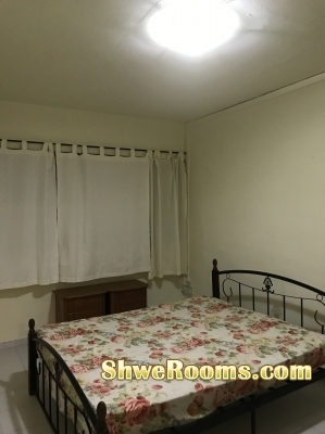 A big common room to rent for one lady to share on Feb/2019, one whole room to rent for short  stay on Janurary