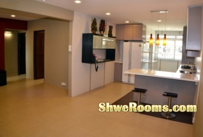 Common room available for a male or female at blk 116 simei bear simei mrt