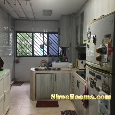 Common Rooms to rent at near Khatib Mrt ( 2-3mins walk )