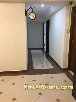 ##Room for rent $400 All in, Woodlands MRT