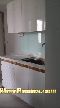 HDB room for rent at Queenstown